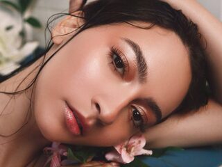 Daphne Rosse Live Cam on Flirt4Free