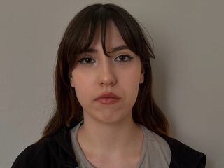 Kirstie Hevron - Flirt4Free cam model profile and statistics