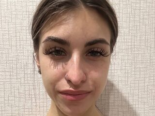 Brittni Daleus — LIVE on Chaturbate