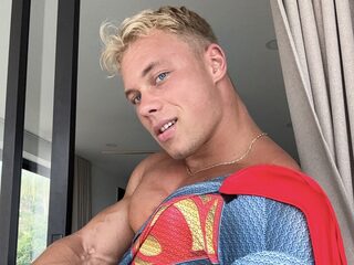 Live Chat with Loki Andersen on Flirt4Free