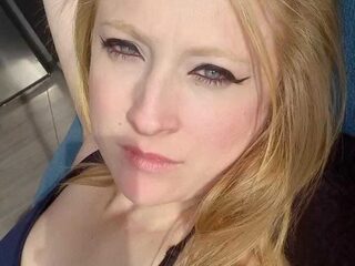 Alice Cat Live Chat on Flirt4Free