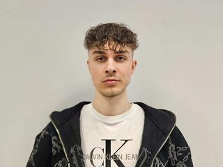 Damien Dallas profile
