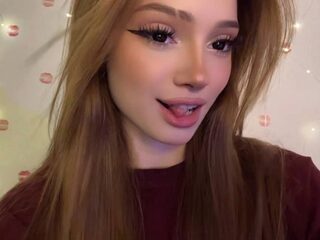 Fatimah Dysinger Live Chat on Flirt4Free