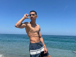 Elliot Henrique profile