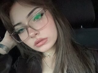 Hacie Bela Live Chat on Flirt4Free