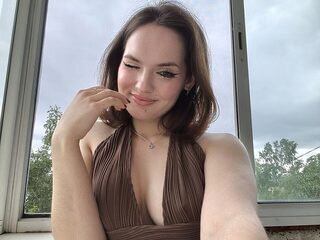 Nadine Sinn Live Chat on Flirt4Free