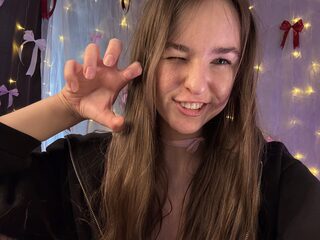 Alisa Fresh Live Chat on Flirt4Free