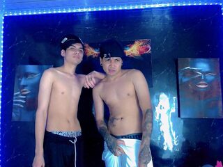 Neo   Kael Live Chat on Flirt4Free