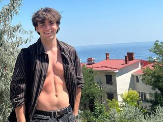Live Chat with Jacob Heathcliff on Flirt4Free