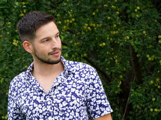 Leon Vane profile