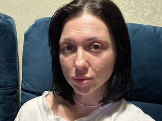 Live Chat with Odelia Fennimoref on Flirt4Free