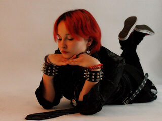 Pauletta Karins Live Chat on Flirt4Free