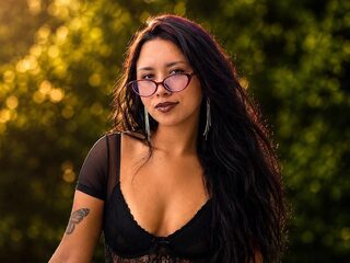 Live Chat with Nicole Morelli on Flirt4Free