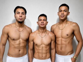 Kenn   Stiwar   Yeison Live Chat on Flirt4Free