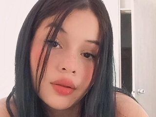 Sofia Cardonaa Live Chat on Flirt4Free