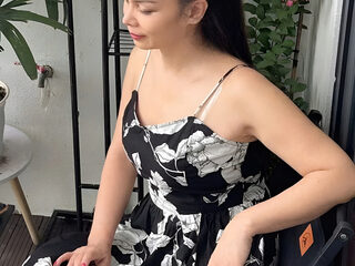 Live Chat with Alisai Lovely on Flirt4Free