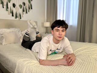 Ethan Crowe profile
