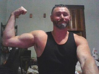 Live Chat with Chad Real on Flirt4Free