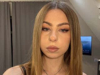 Assunta Lian Live Chat on Flirt4Free