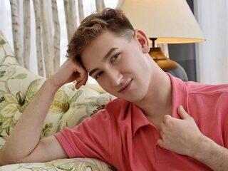 Milo Rose Live Chat on Flirt4Free