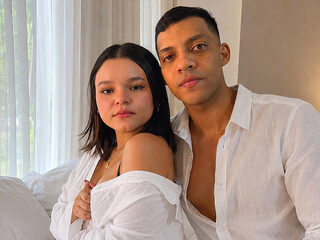 Evelyn Mur   Leo Lunaa Live Chat on Flirt4Free