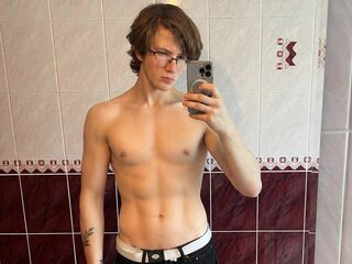 Quillan Hayes profile