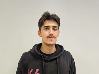 Dan Edward profile