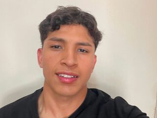 Peter Jane Live Chat on Flirt4Free
