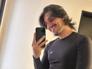 Lewis Rice Live Chat on Flirt4Free