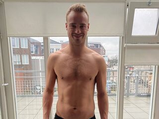 Live Chat with Mark Jans on Flirt4Free