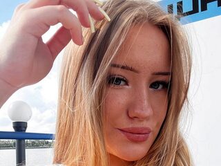 Madam Violeta Live Chat on Flirt4Free