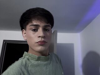 Josh Hunky webcam model