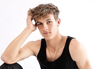 Tim Martinez Live Chat on Flirt4Free