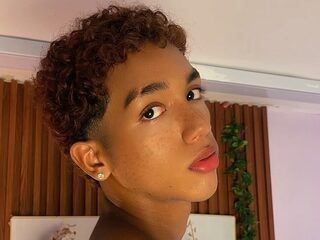 Kevora Blake Live Chat on Flirt4Free