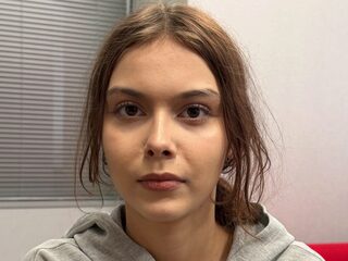 Sora Rix Live Chat on Flirt4Free
