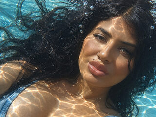 Jacqueline Chris Live Chat on Flirt4Free