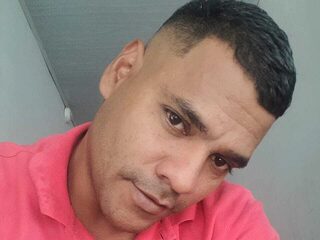 Leon Reinaldo