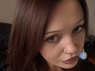 Lea Millin Live Chat on Flirt4Free