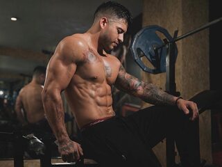 Aquiles H Live Webcam on Flirt4Free