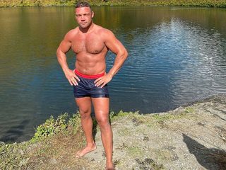 Profile and Statistics for Vaterloo on Flirt4Free