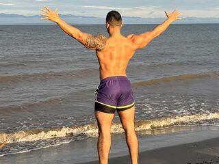 Aaron Strong Live Webcam on Flirt4Free