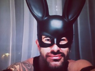 Killian & Crew webcam model