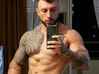 Dave Max nude live cam