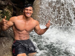 Live sex cam with Cris Cruz on muscle sex chat