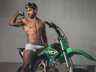 Marc Thompson profile