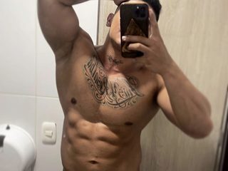 Nude Chat with Fabian Arango on Live Cam ⋆ FLIRT SHOW ⋆ Webcam Sex With Amateurs