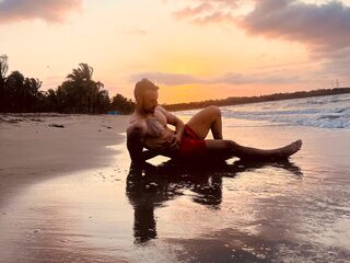 Mathew Horny profile