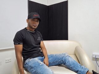 Arian Marquez Live Chat on Flirt4Free