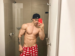 Giorgio Leone profile