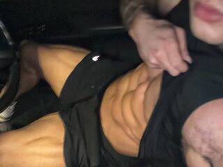 Justin Clark profile